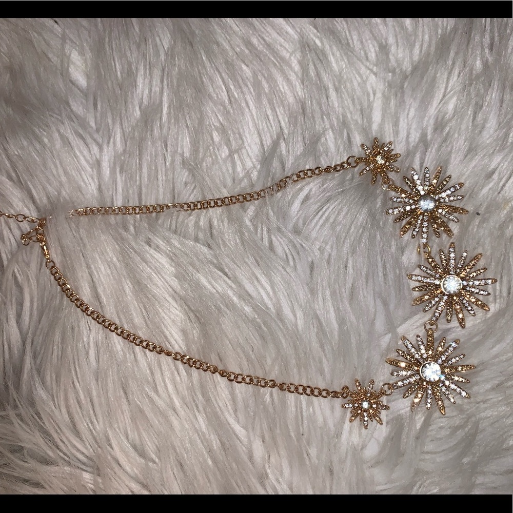 Statement necklace